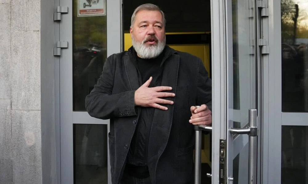 Πουλά το μετάλλιο Νόμπελ Ειρήνης ο Ρώσος δημοσιογράφος Ντμίτρι Μουράτοφ για τα προσφυγόπουλα της Ουκρανίας